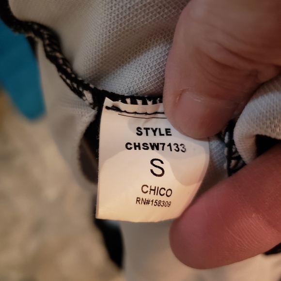 Beautiful, black, 4 tiered, ruffle swim top. Never worn. - Picture 4 of 4